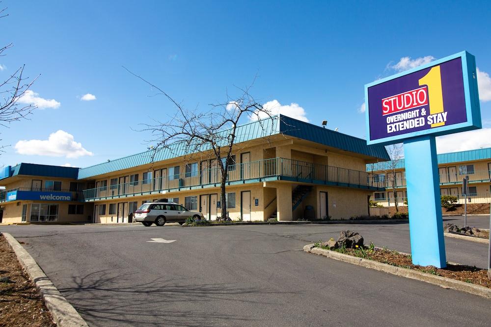 Fairbridge Inn Москоу Экстерьер фото